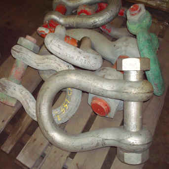 crosby_bolt_type_shackles